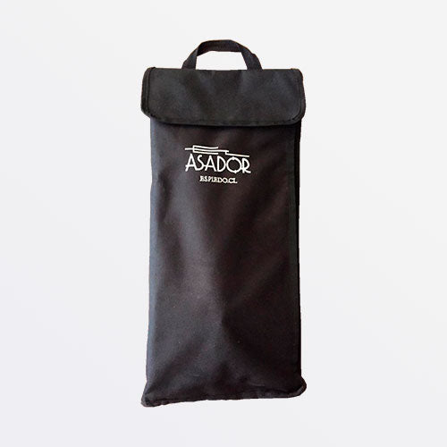Bolso espiedo inalámbrico fondo blanco
